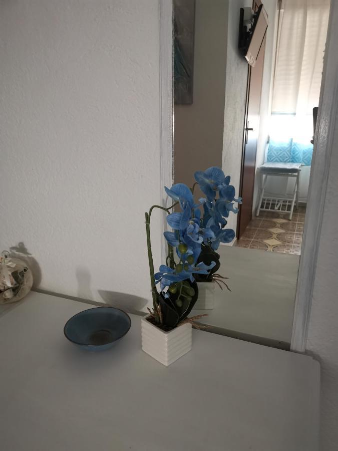 4 Stagioni Bed & Breakfast Виласимиус Екстериор снимка