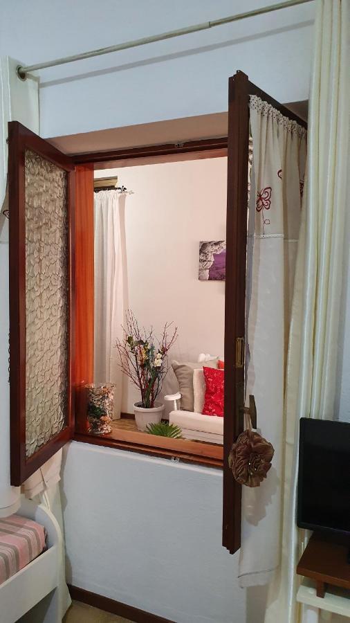 4 Stagioni Bed & Breakfast Виласимиус Екстериор снимка